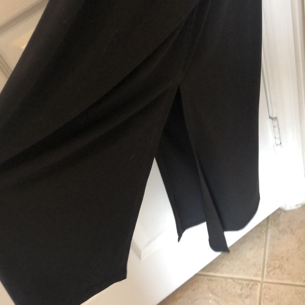 Dress - Picture 8 of 8